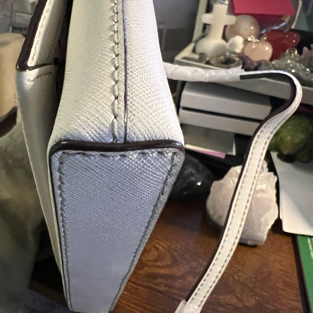Kate Spade Ivory Newbury Lane Sally Crossbody with Gold Accent - NWOT - Picture 10 of 15